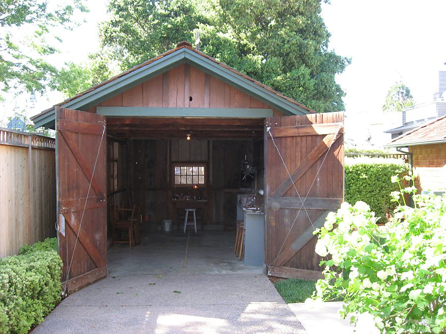 Garage